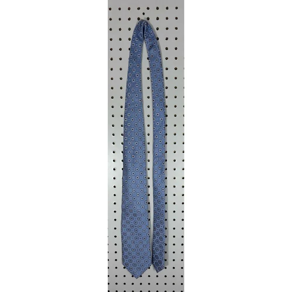 Hugo Boss tie - Picture 2 of 5